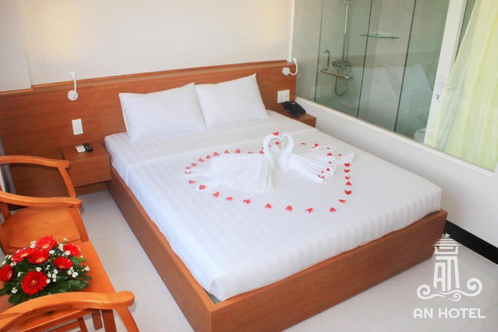 Двухместный (Стандартный двухместный номер с 1 кроватью) отеля An Hotel Phan Thiết, Фантхьет