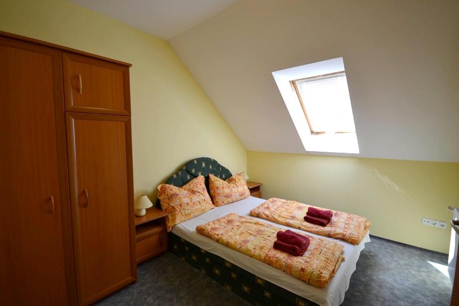 Апартаменты (Апартаменты с 2 спальнями) отеля Silatti Panzió, Кестхей