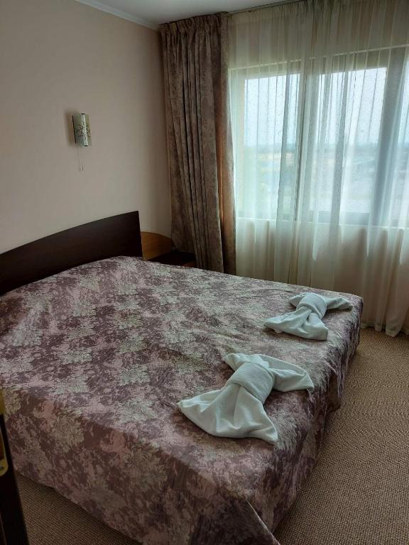 Двухместный (Двухместный номер с 1 кроватью и собственной ванной комнатой) отеля Hotel Sveti Nikola, Сливен