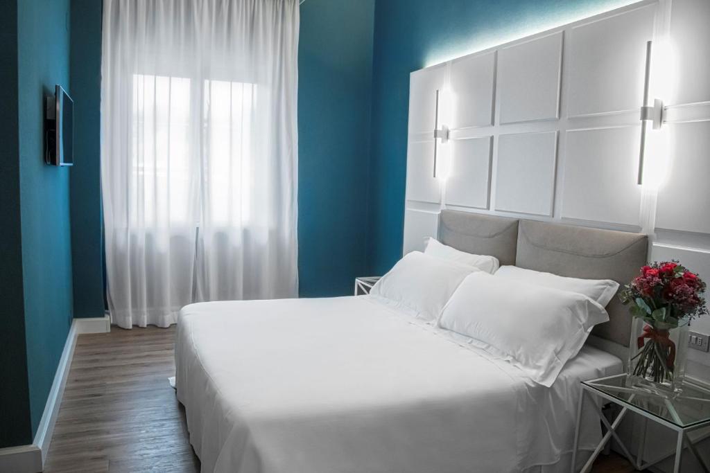 Двухместный (Улучшенный двухместный номер с 1 кроватью) отеля Villa Adriatica Ambienthotels, Римини