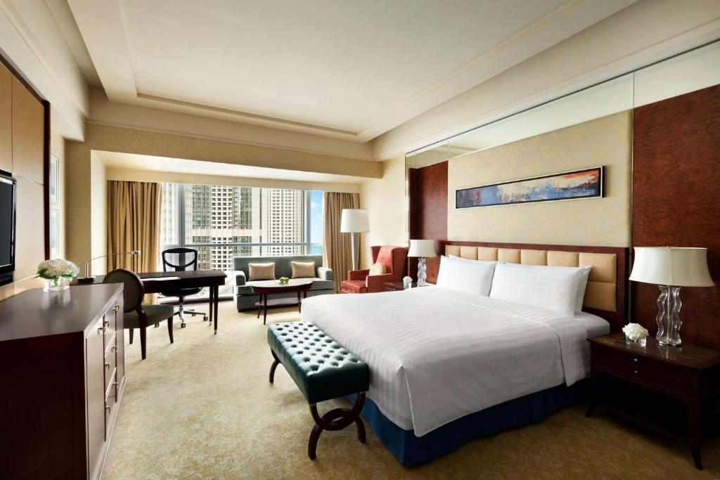 Двухместный (Premier King Room - Valley Wing) отеля Shangri-La Hotel, Qingdao, Циндао