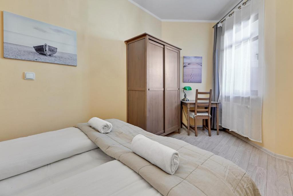 Апартаменты (One-Bedroom Apartment - Wypoczynkowa 22), Grand Apartments - Neptun Park.