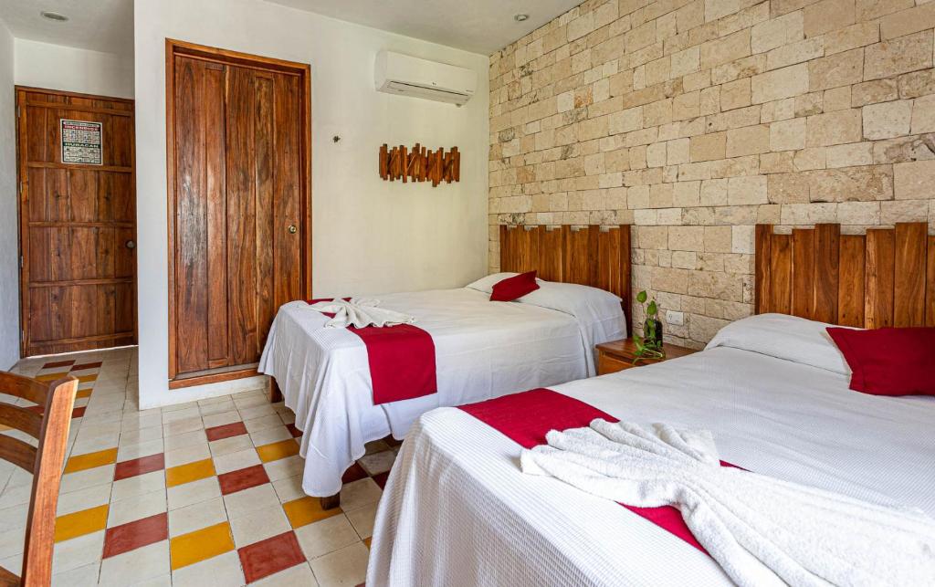 Двухместный (Стандартный двухместный номер с 2 отдельными кроватями) отеля Casa Hipil, Вальядолид