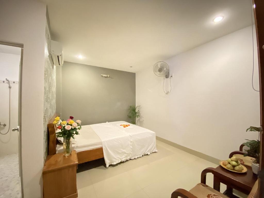 Двухместный (Стандартный двухместный номер с 1 кроватью) отеля Tem House Nha Trang, Нячанг