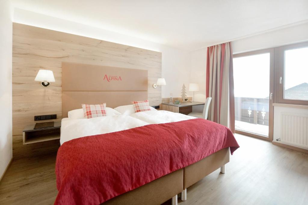 Двухместный (Двухместный номер с 1 кроватью - Подходит для гостей с ограниченными физическими возможностями) отеля Hotel Alpina, Санкт-Антон-ам-Арльберг