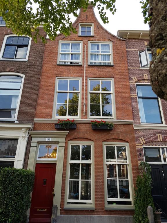 Апартаменты (Лофт) отеля Huys van Leyden, Лейден