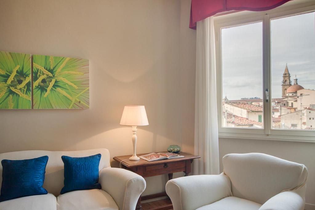 Апартаменты (Апартаменты с 3 спальнями - Via Dè Guicciardini, 22) апартамента Apartments Florence- Palazzo Pitti, Флоренция