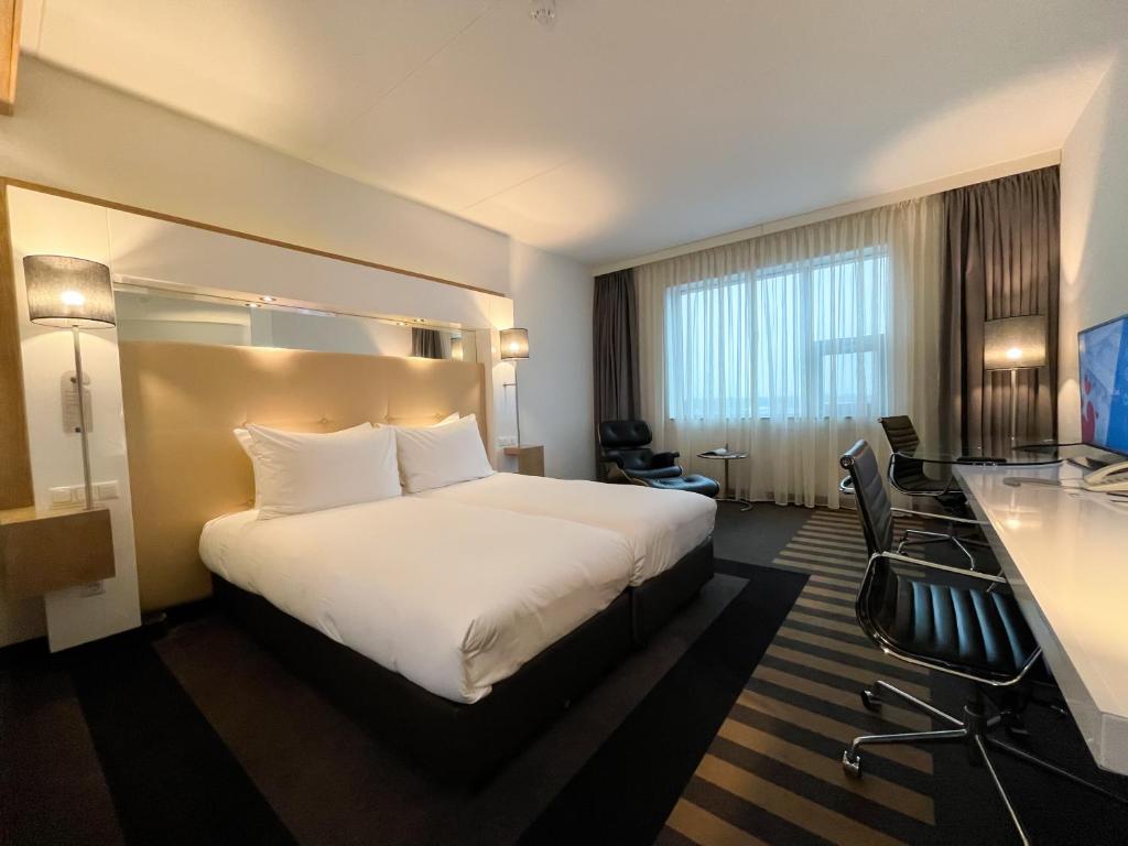 Двухместный (Двухместный номер Делюкс с 2 отдельными кроватями) отеля WestCord WTC Hotel Leeuwarden, Гронинген