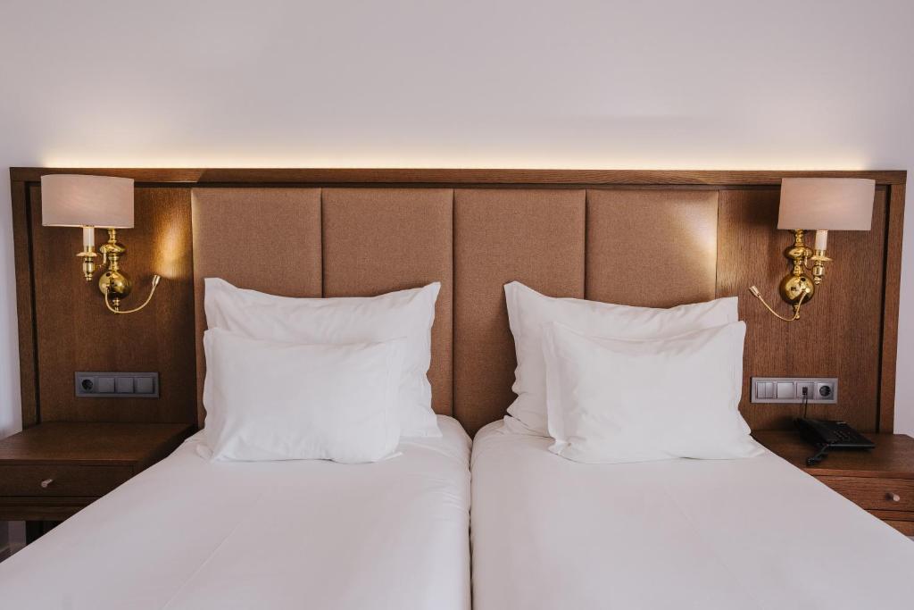 Двухместный (Стандартный двухместный номер с 1 кроватью или 2 отдельными кроватями) отеля Hotel Aquae Flaviae - Premium Chaves, Шавиш