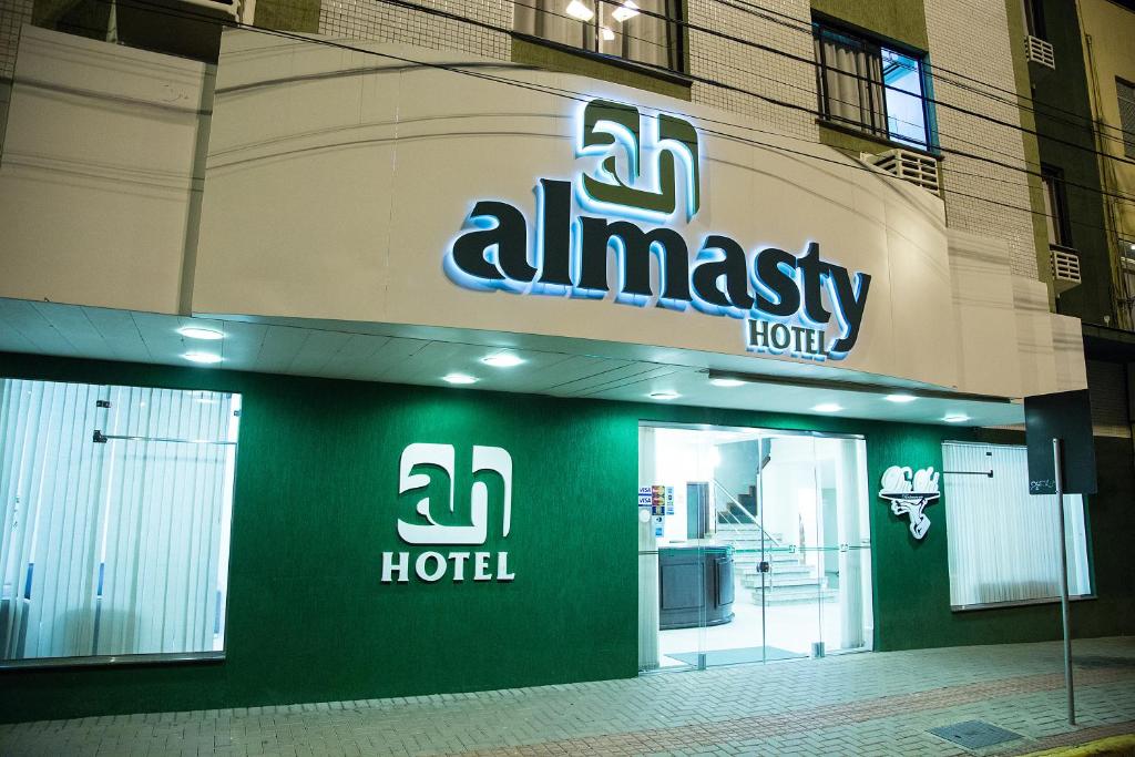 Отель Almasty Hotel, Шапеко