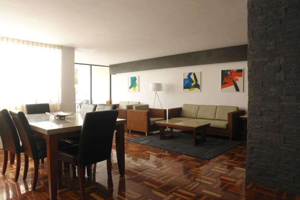 Апартаменты (Апартаменты в пентхаусе) апарт-отеля Suites Havre, Мехико