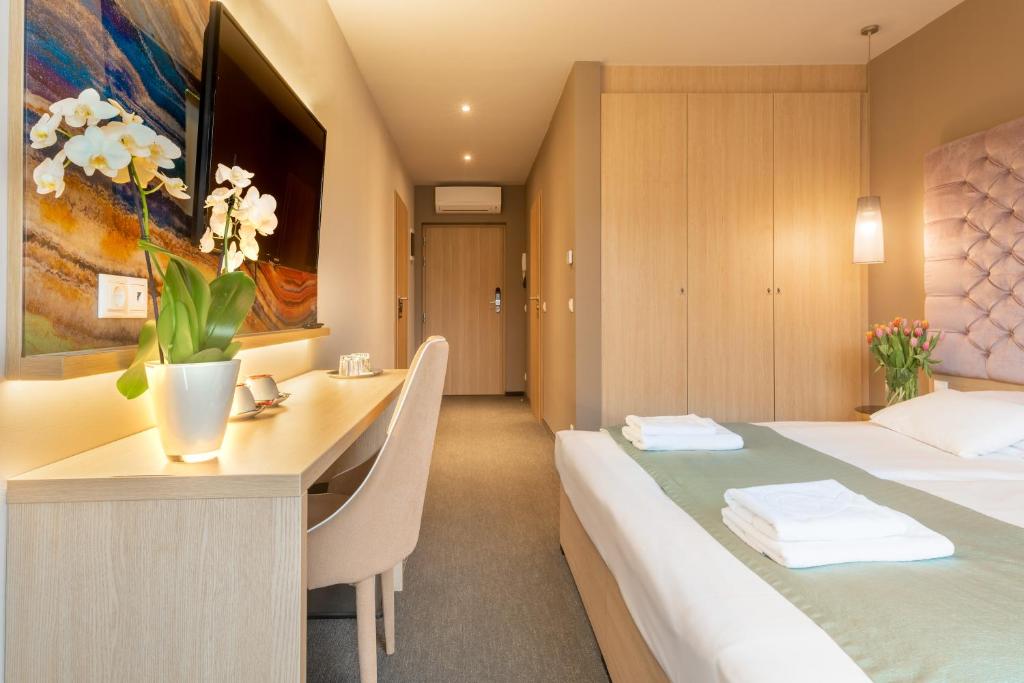 Двухместный (Двухместный номер с 1 кроватью) апарт-отеля Onyx Luxury, Шарвар