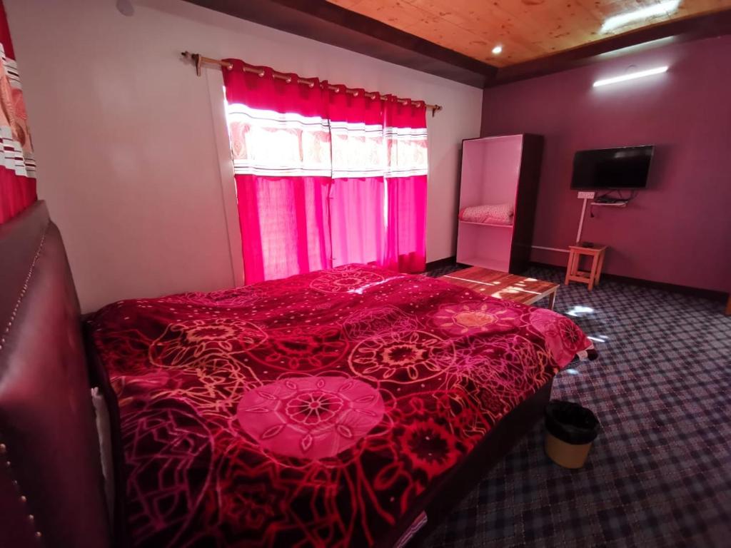 Двухместный (Двухместный номер с 1 кроватью) семейного отеля Vamoose Western Tibet, Лех