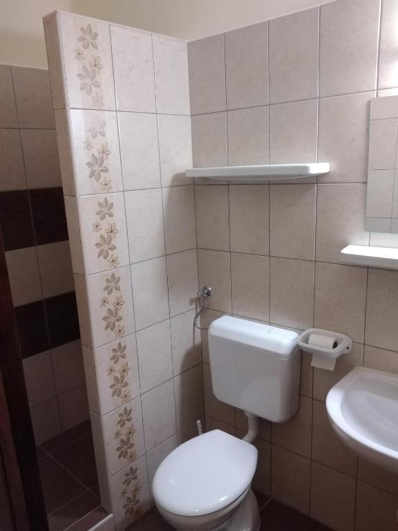 Номер (Дом с 2 спальнями), Otthon Apartman