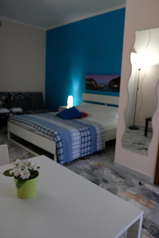 Двухместный (Двухместный номер Делюкс с 1 кроватью и балконом) отеля Bed & Breakfast Il Golfo, Неаполь
