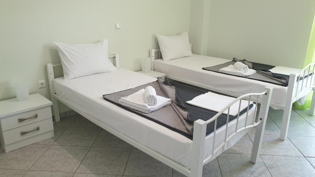 Двухместный (Стандартный двухместный номер с 2 отдельными кроватями и видом на горы) отеля Vista Marina, Каламата