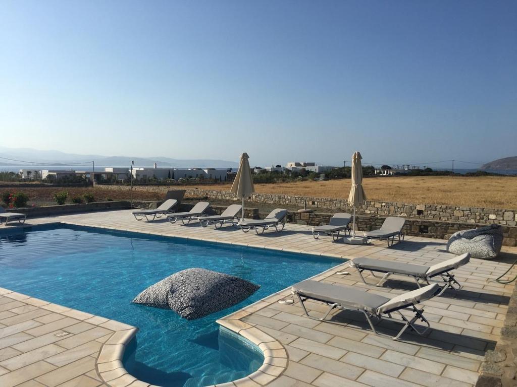 Вилла (Villa with Shared Pool | 180° Sea & Sunrise View) виллы Seaside Paros – Ampelas, Амбелас