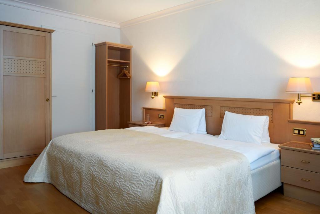 Двухместный (Двухместный номер «Комфорт» с 1 кроватью) отеля Cresta Palace Hotel, Санкт-Мориц