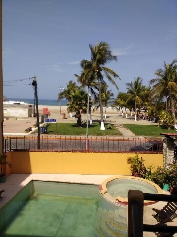 Отель Hotel Papaya Surf, Пуэрто-Эскондидо