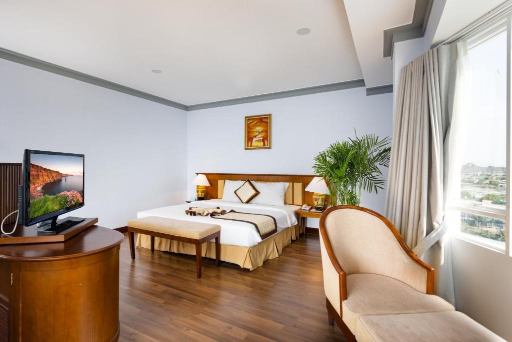 Двухместный (Номер Делюкс с панорамным видом) курортного отеля Saigon - Ninh Chu Hotel & Resort, Фанранг