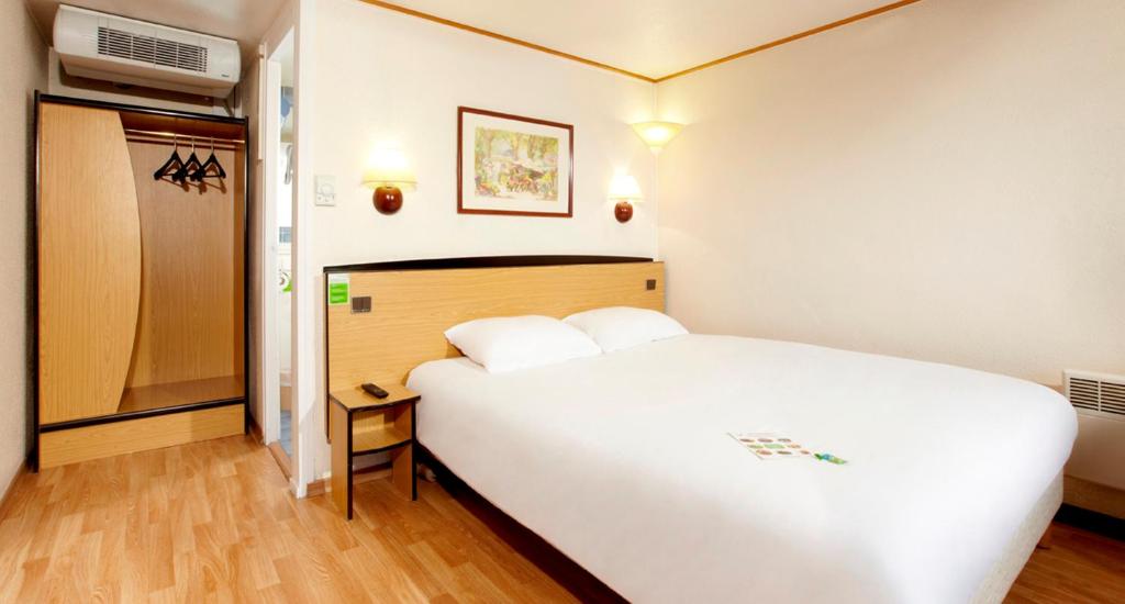 Двухместный (Двухместный номер с 1 кроватью) отеля Campanile Colmar, Кольмар