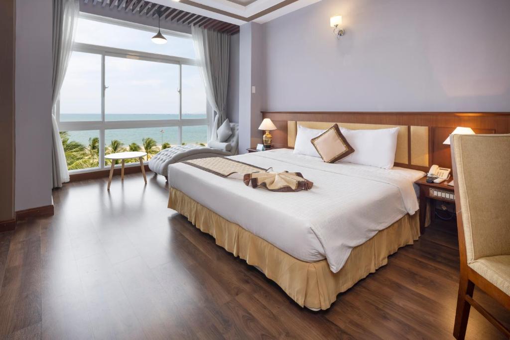 Сьюит (Полулюкс) курортного отеля Saigon - Ninh Chu Hotel & Resort, Фанранг