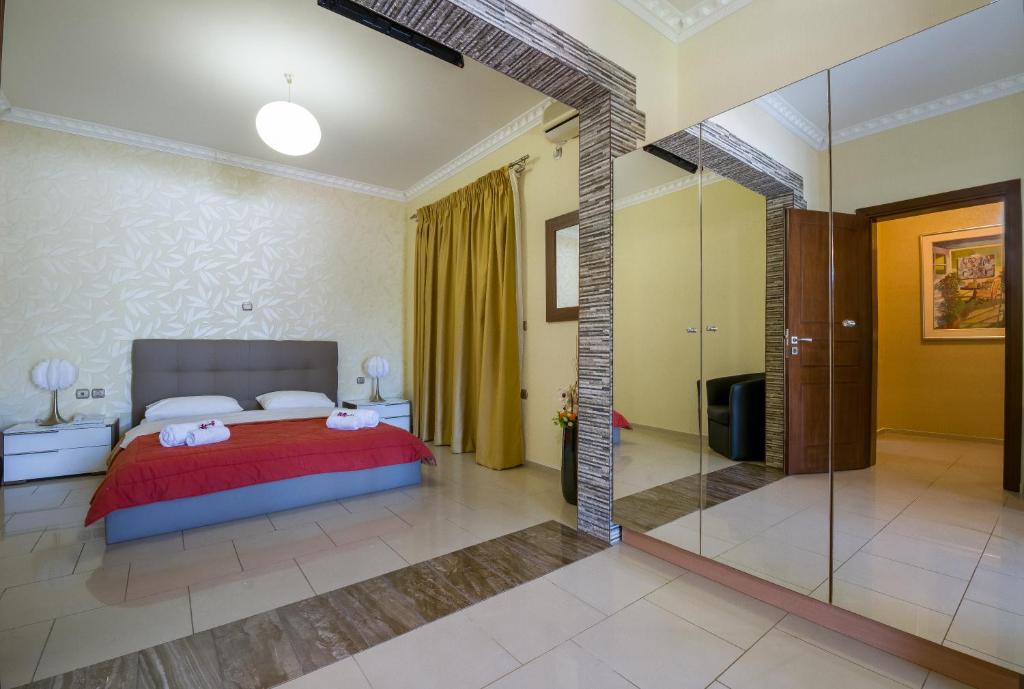 Трехместный (Трехместный номер), Room in BB - Relaxing Holidays in Paradice Big Triple room