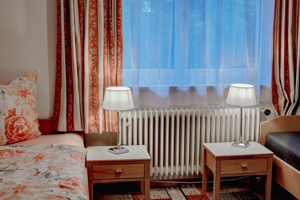 Двухместный (Двухместный номер с 2 отдельными кроватями) отеля Gartenhotel Garni Pension B&B, Инсбрук