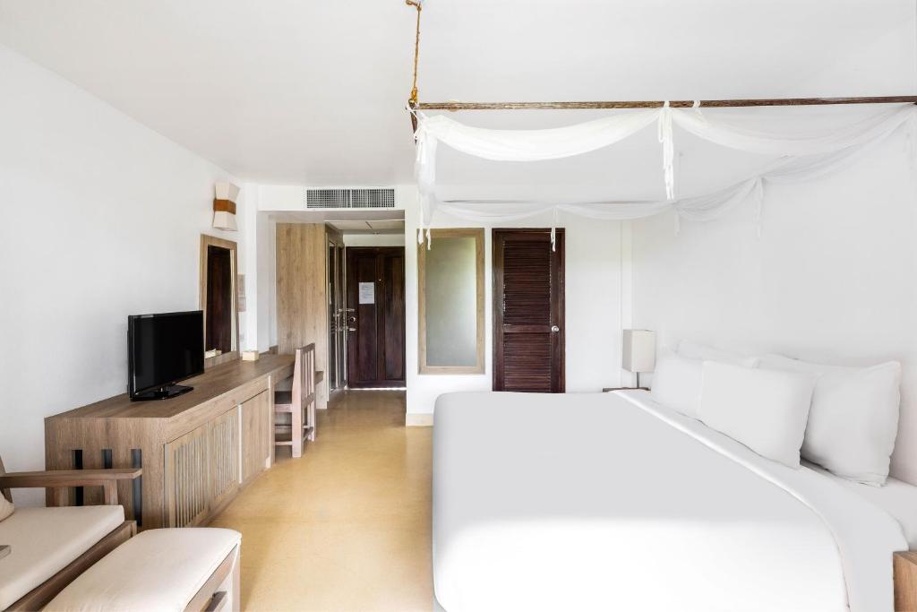 Двухместный (AANA Deluxe Double or Twin Room) курортного отеля Aana Resort & Spa, Ко Чанг