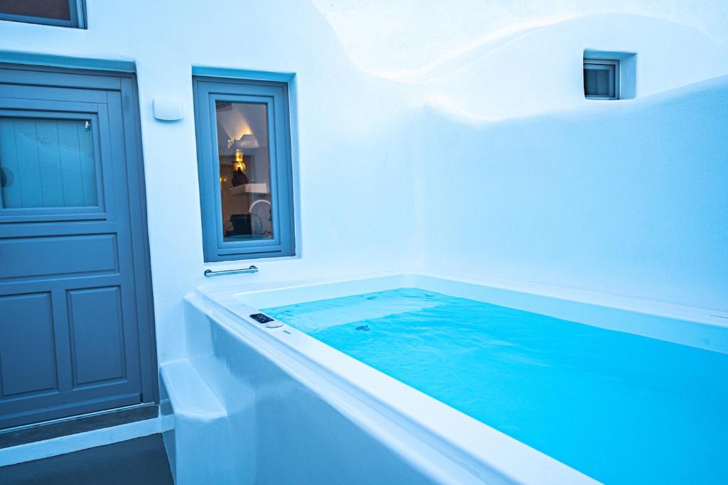 Сьюит (Люкс «Медовый месяц в пещере»), Eternity Suites Santorini