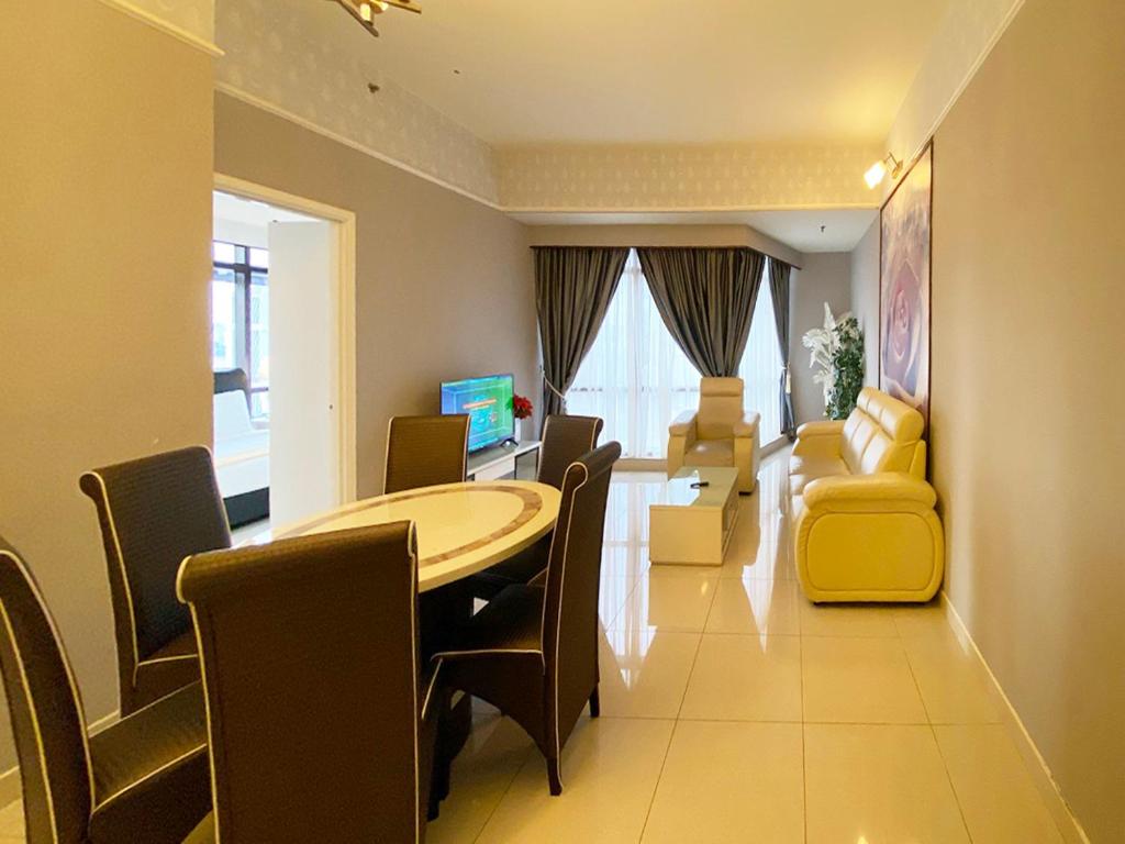 Сьюит (2-bedroom Family King Suite (with Late Checkout)), Eastern Suites @ Times Square KL