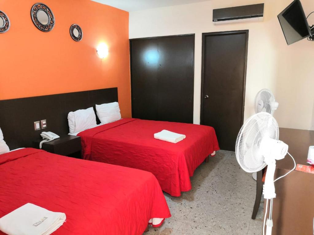 Двухместный (Стандартный двухместный номер с 2 отдельными кроватями) отеля Hotel Rolovi, Веракрус