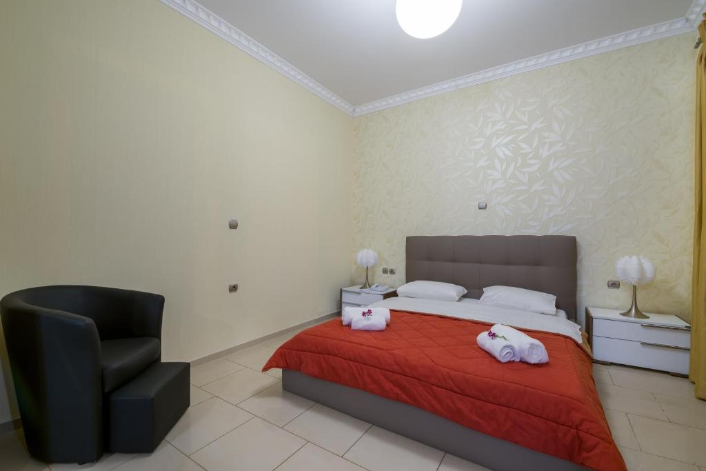 Трехместный (Трехместный номер), Room in BB - Relaxing Holidays in Paradice for 2