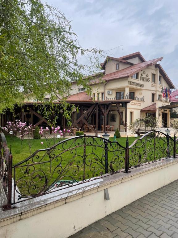 Hotel Parc Tecuci, Галац