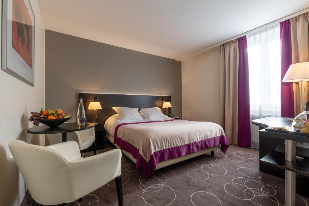 Двухместный (Стандартный двухместный номер с 1 кроватью) отеля Grand Hôtel des Bains Superior, Лавей-ле-Бан