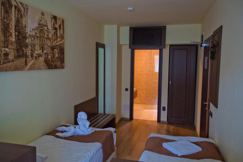 Двухместный (Двухместный номер эконом-класса с 2 отдельными кроватями) отеля Hotel Piemonte, Предял