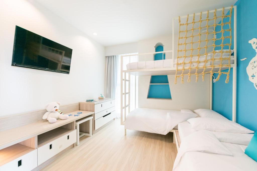 Сьюит (Люкс с 2 спальнями для подростков) курортного отеля The Sands Khao Lak by Katathani, Кхаулак
