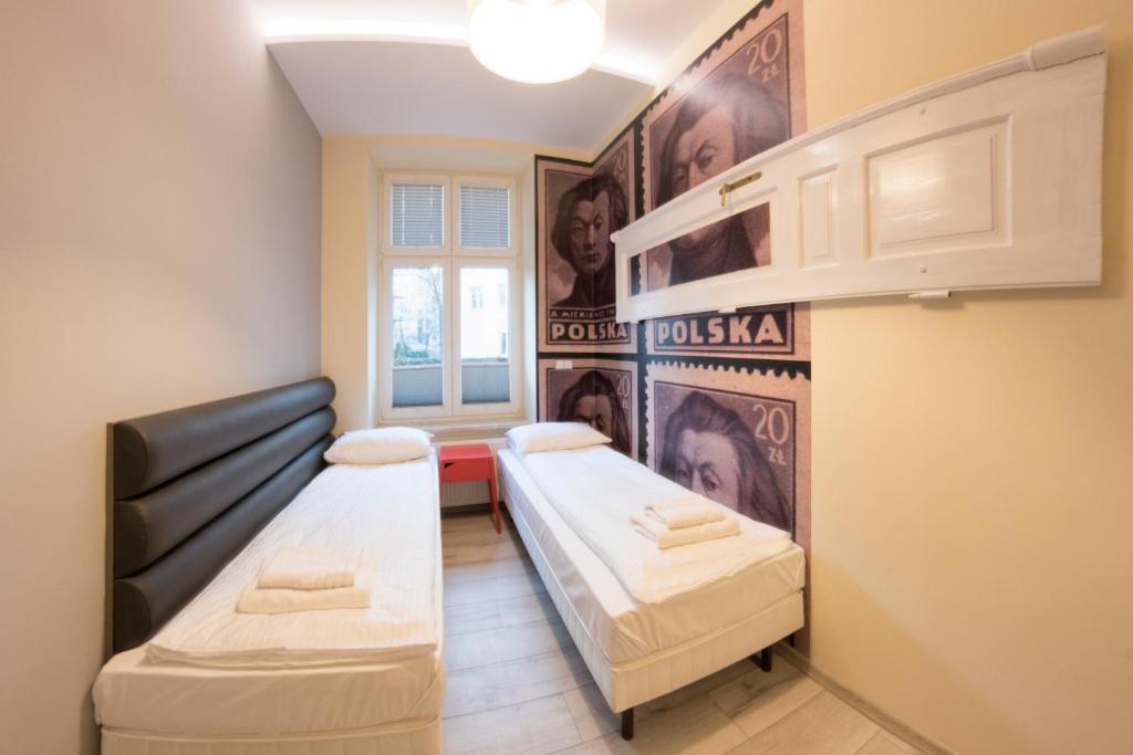 Апартаменты (Three-Bedroom Apartment - Mickiewicza Street), Yourplace Central Apartments