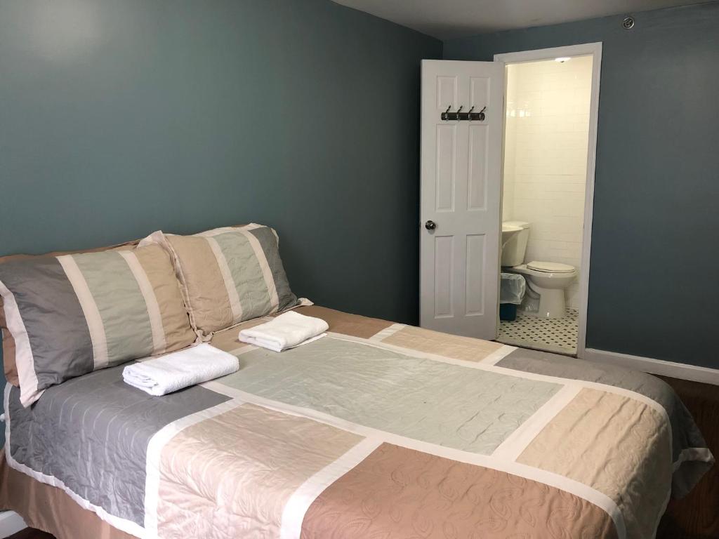 Двухместный (Двухместный номер с 1 кроватью и собственной ванной комнатой) хостела Chelsea International Hostel, Нью-Йорк