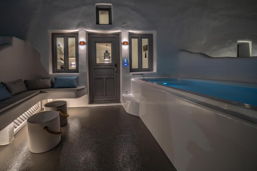 Сьюит (Люкс «Медовый месяц в пещере»), Eternity Suites Santorini