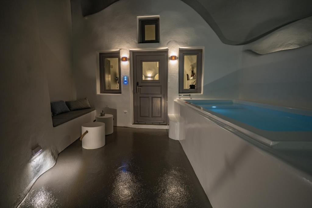 Сьюит (Люкс «Медовый месяц в пещере»), Eternity Suites Santorini