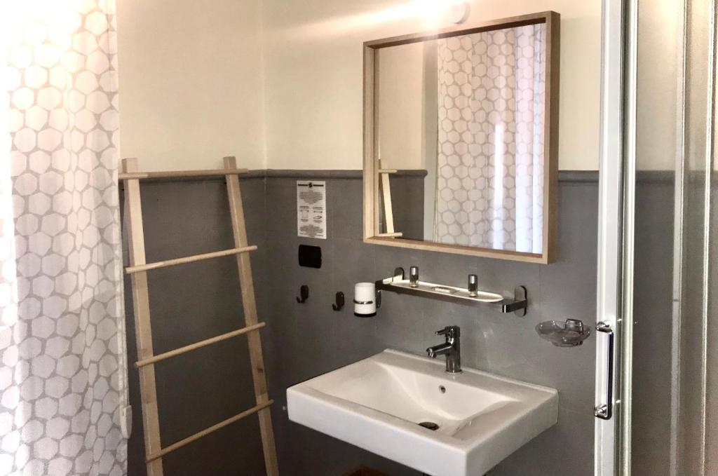 Двухместный (Двухместный номер «Комфорт» с 1 кроватью) гостевого дома B&B Stesicoro, Катания