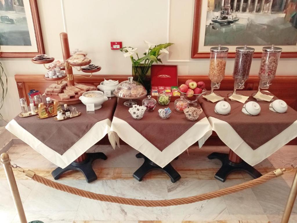 Двухместный (Стандартный двухместный номер с 1 кроватью) отеля Hotel Alimandi Vaticano, Рим