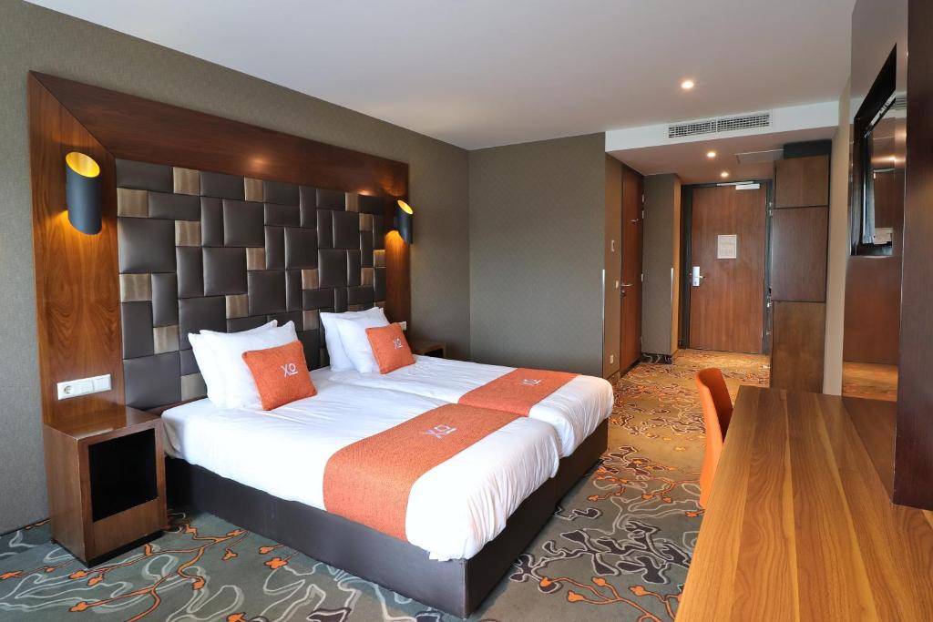 Двухместный (Большой двухместный номер «Комфорт» с 2 отдельными кроватями) отеля XO Hotels Park West, Амстердам
