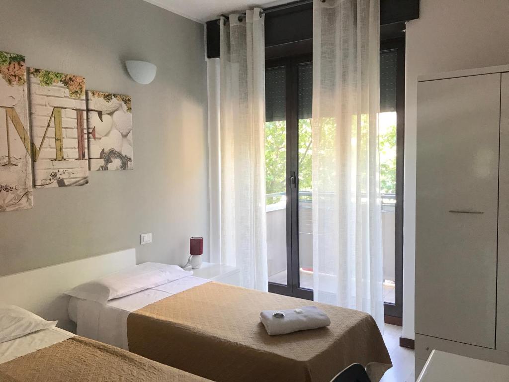 Двухместный (Двухместный номер с 2 отдельными кроватями и общей ванной комнатой) гостевого дома Guest House Brianza Room, Милан