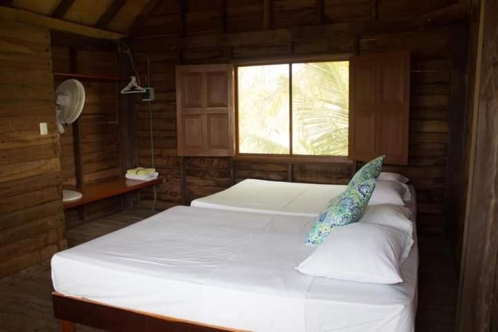 Двухместный (Двухместный номер с 2 отдельными кроватями и видом на море) кемпинга Cabañas El Cuyo, Эль-Куйо