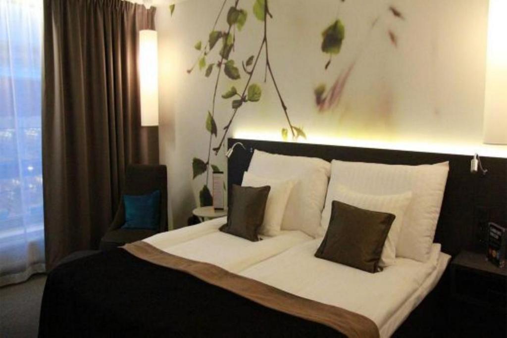 Двухместный (Улучшенный двухместный номер с 2 отдельными кроватями) отеля Clarion Hotel Sense, Лулео