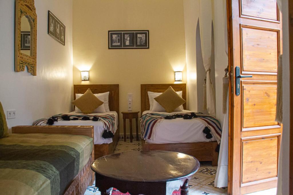 Двухместный (Стандартный двухместный номер с 2 отдельными кроватями) отеля Riad Dar Tamlil, Марракеш