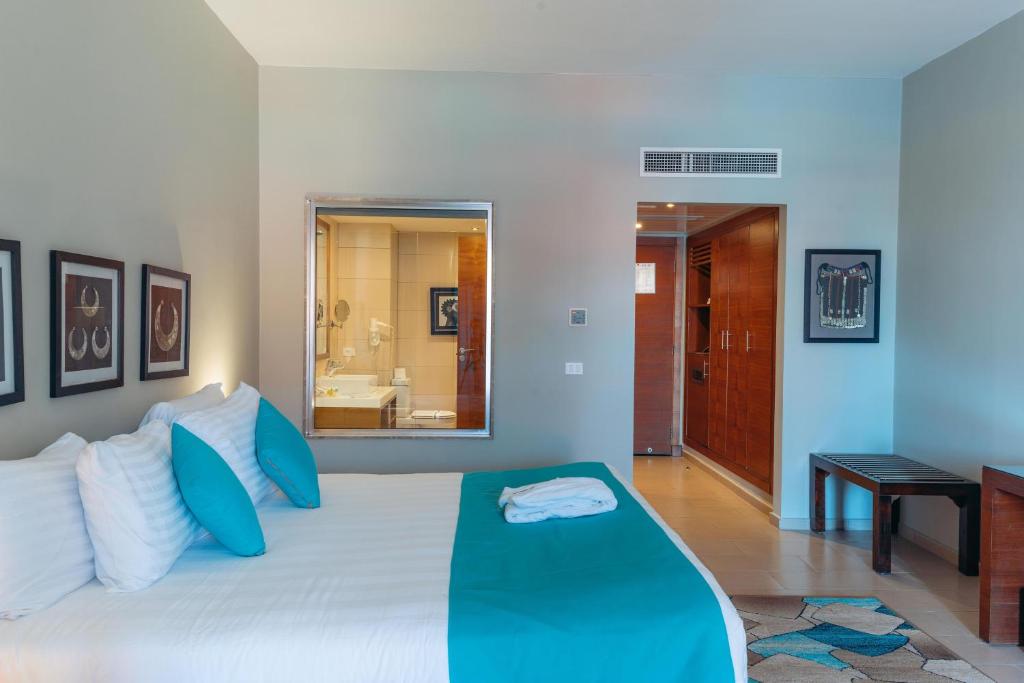 Двухместный (Большой двухместный номер с 1 кроватью) курортного отеля Nubian Village Aqua Hotel, Шарм-эль-Шейх