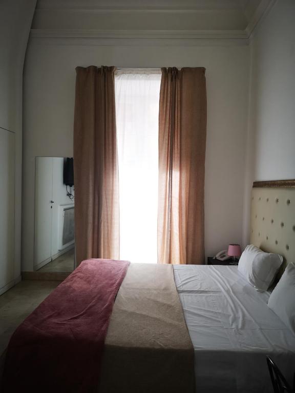 Двухместный (Двухместный номер с 1 кроватью) отеля Hotel Valentino, Катания